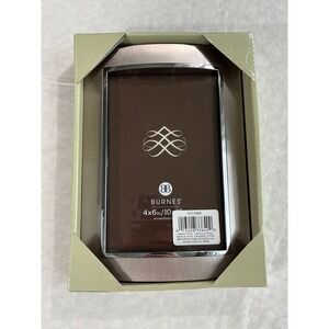 Burnes Modern Silver Metal Photo Frame 4x6 New in Box Gallery Decor Gift